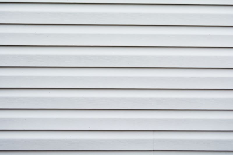 Seamless Vinyl Siding Finish